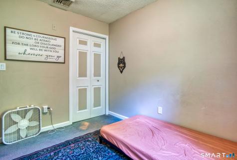 117 Melbourne Court Naugatuck CT 06770