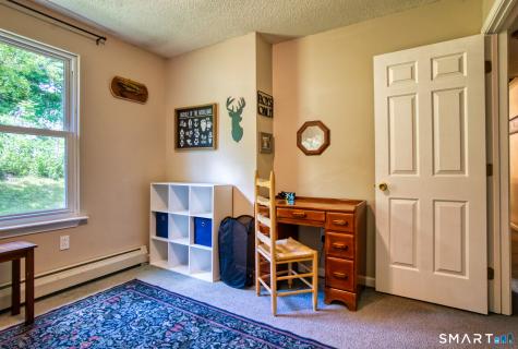 117 Melbourne Court Naugatuck CT 06770