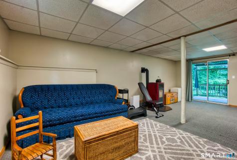 117 Melbourne Court Naugatuck CT 06770