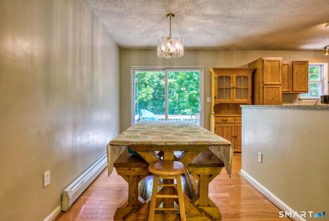 117 Melbourne Court Naugatuck CT 06770