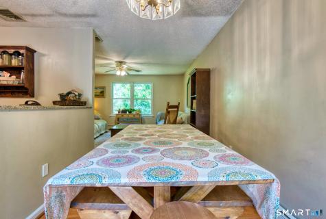 117 Melbourne Court Naugatuck CT 06770