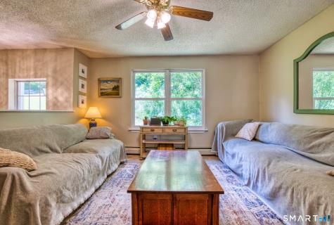 117 Melbourne Court Naugatuck CT 06770