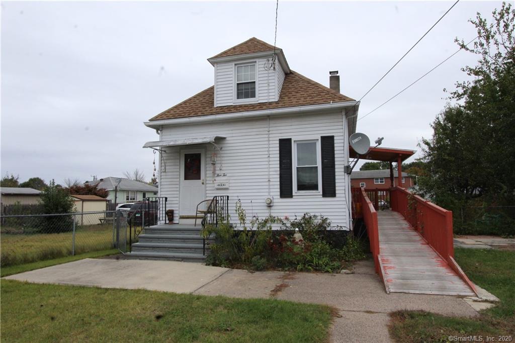 52 Laurel Street East Hartford CT 06108