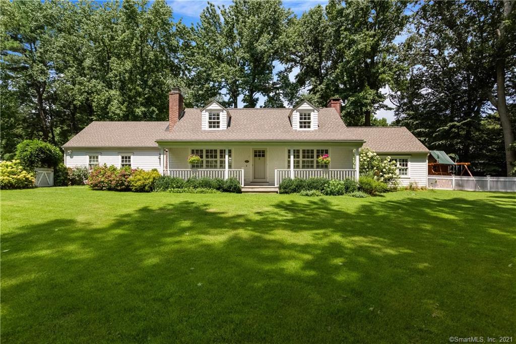 176 Tokeneke Road Darien CT 06820