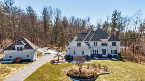 14 Fawn Run Avon CT 06001