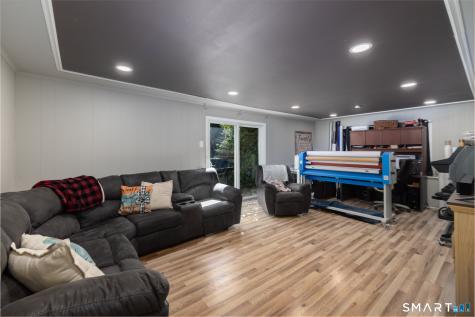 77 Pleasant Drive Bethany CT 06524