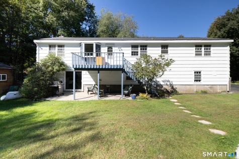 77 Pleasant Drive Bethany CT 06524