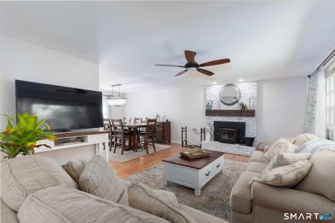 77 Pleasant Drive Bethany CT 06524