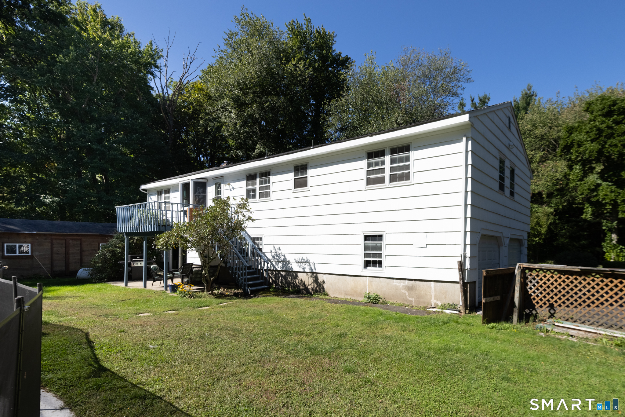 77 Pleasant Drive Bethany CT 06524