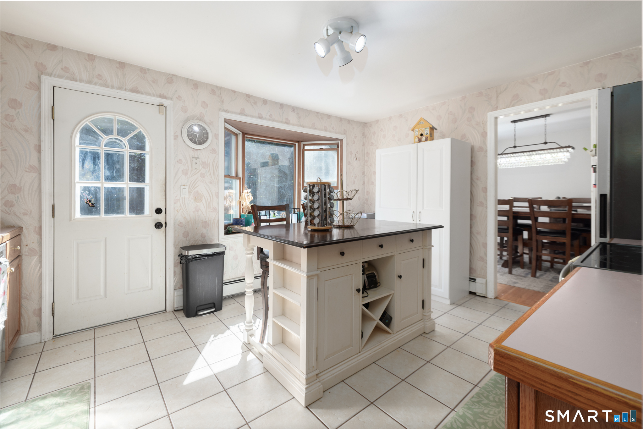 77 Pleasant Drive Bethany CT 06524