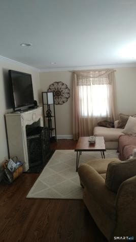 11 Cribbins Avenue Shelton CT 06484