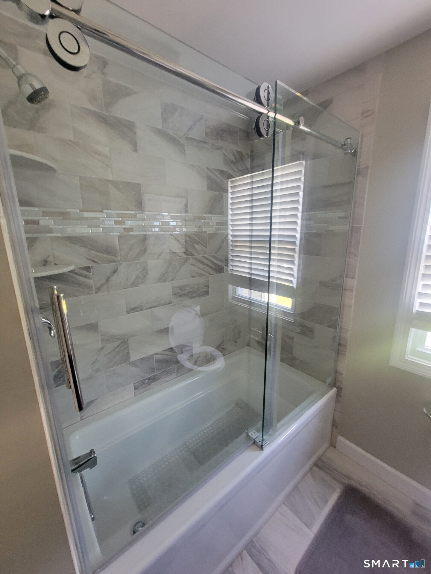 11 Cribbins Avenue Shelton CT 06484