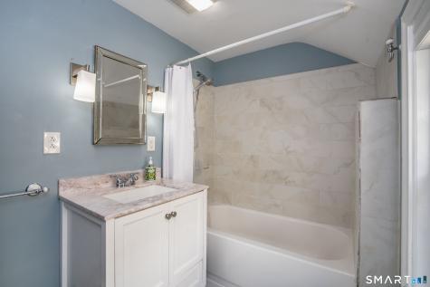 20 Walton Drive West Hartford CT 06107
