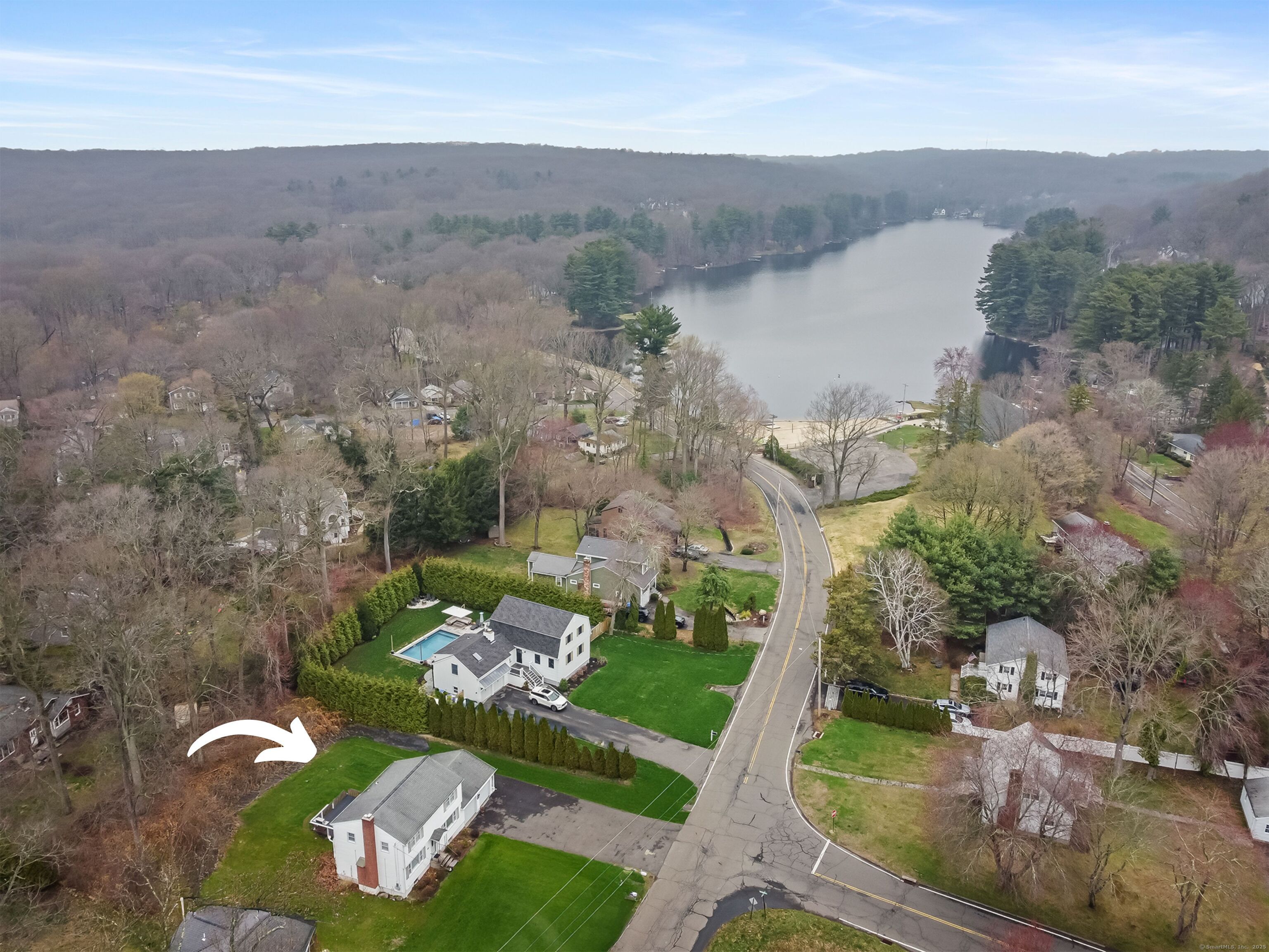 98 West Lake Road Trumbull CT 06611