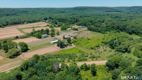 810 Dunbar Hill Road Hamden CT 06514