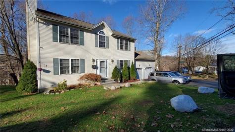 2 Sunset Avenue Waterbury CT 06708