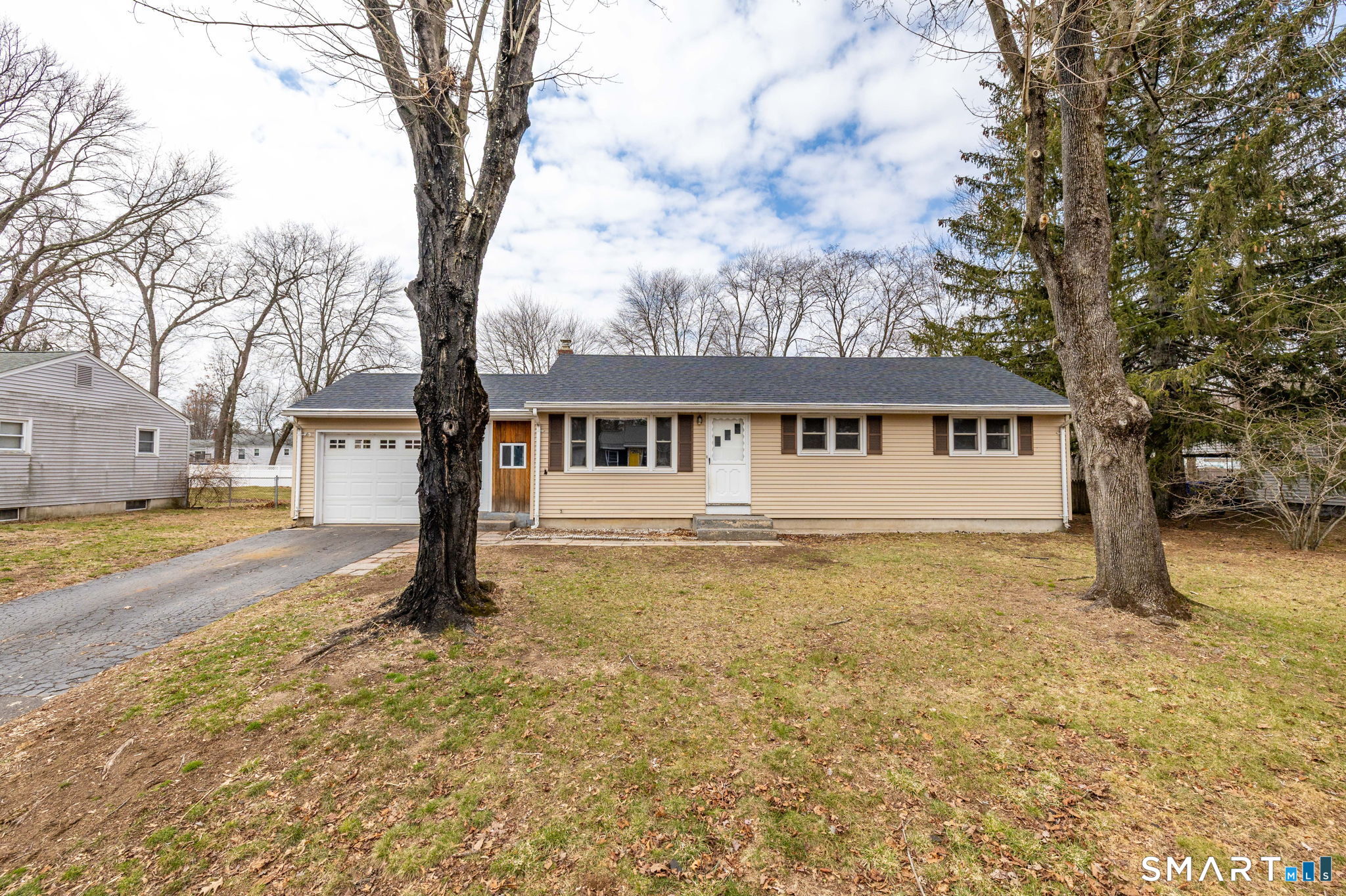 9 Glendale Road Enfield CT 06082