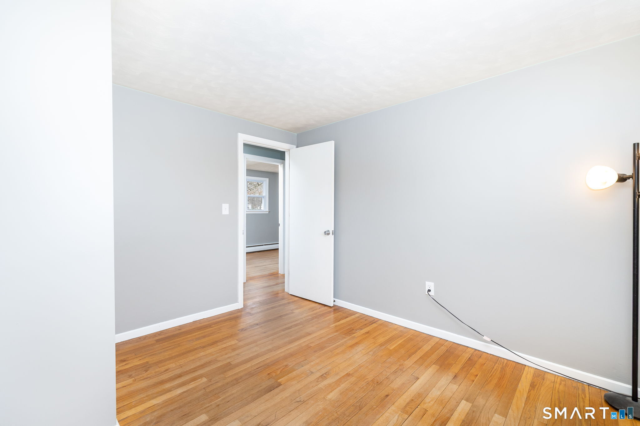 9 Glendale Road Enfield CT 06082