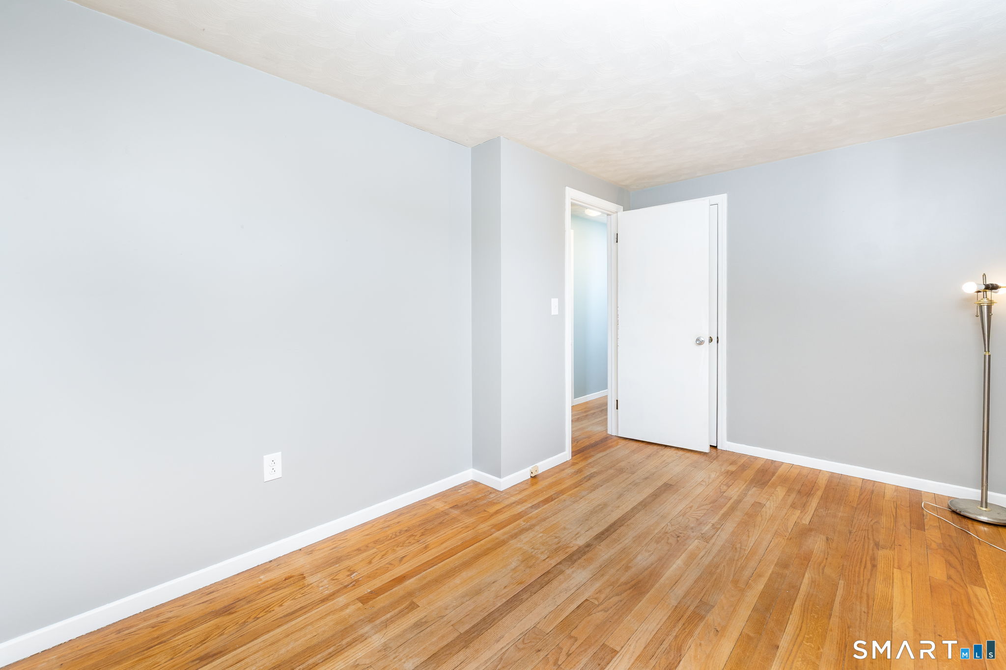 9 Glendale Road Enfield CT 06082