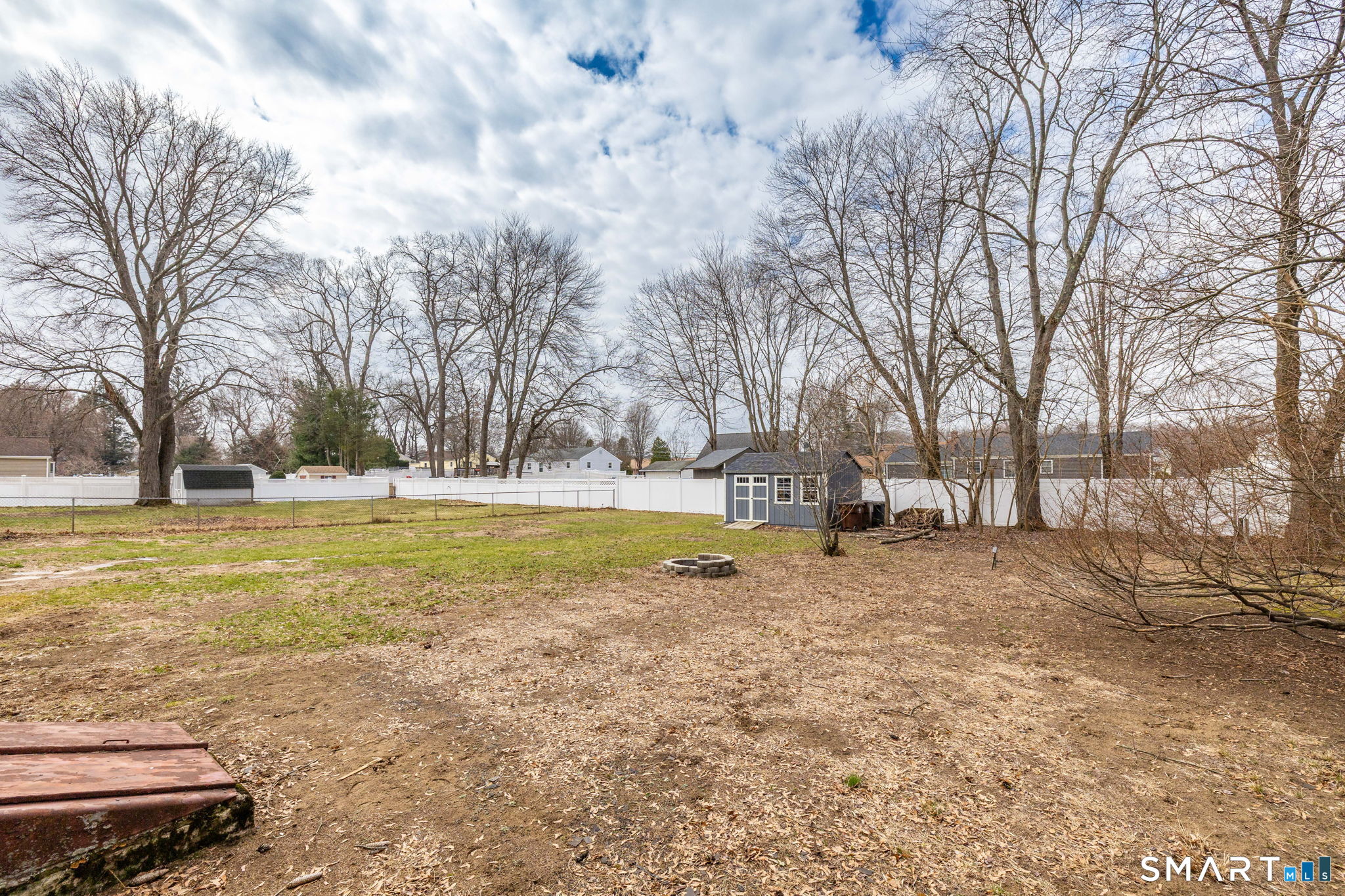 9 Glendale Road Enfield CT 06082