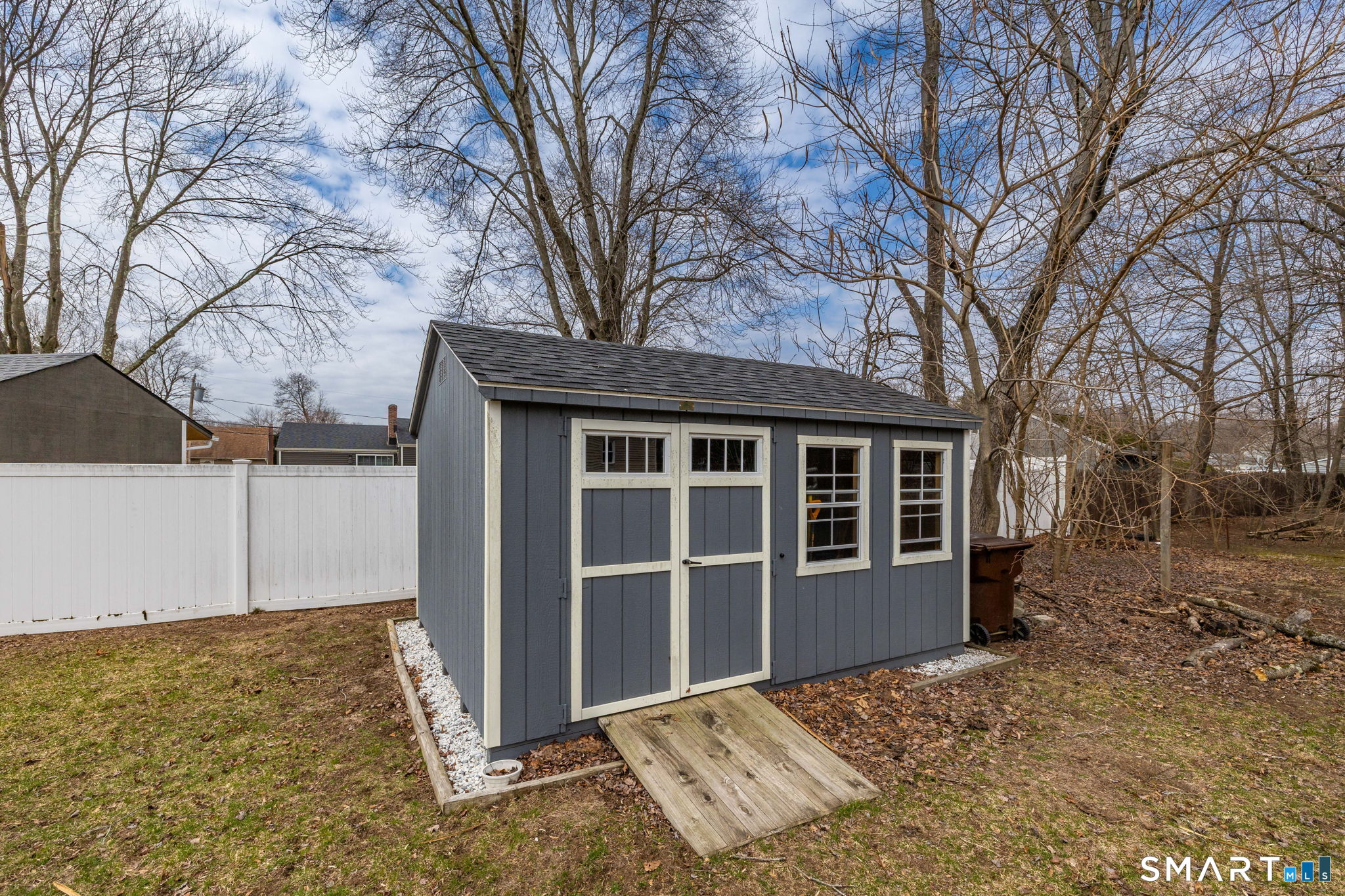 9 Glendale Road Enfield CT 06082