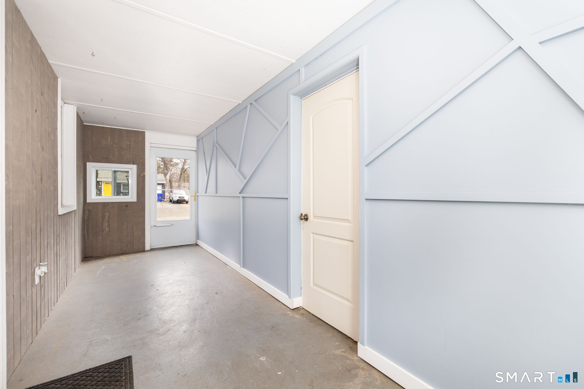 9 Glendale Road Enfield CT 06082