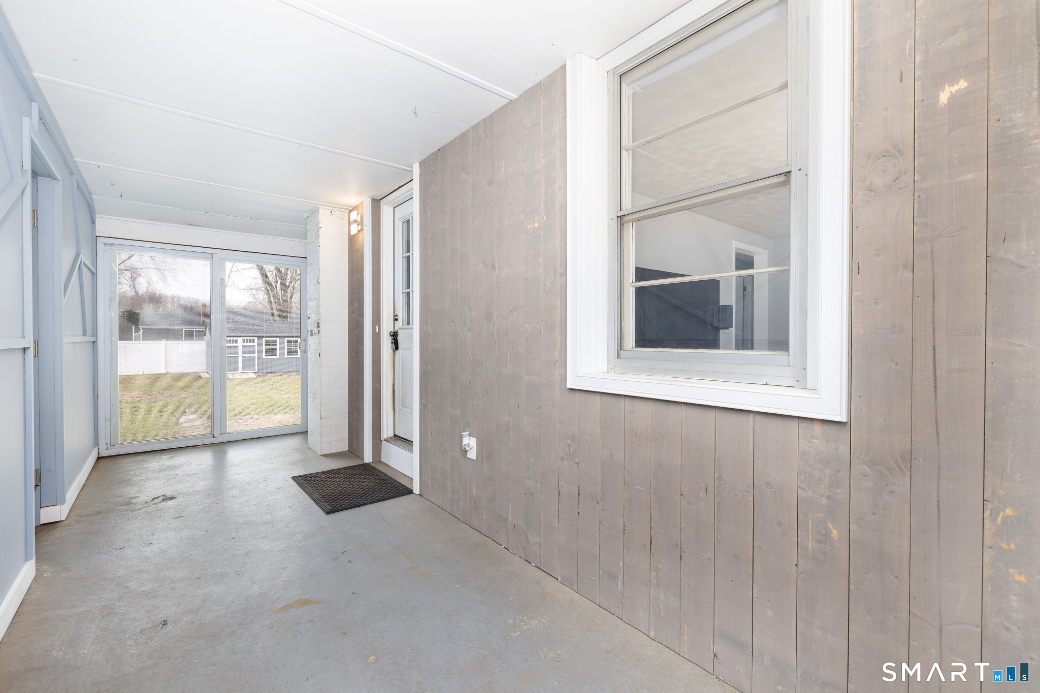 9 Glendale Road Enfield CT 06082