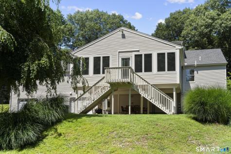 16 Burma Road Woodbridge CT 06525