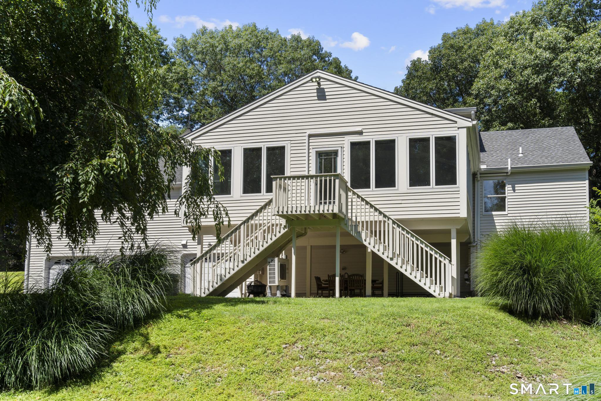 16 Burma Road Woodbridge CT 06525