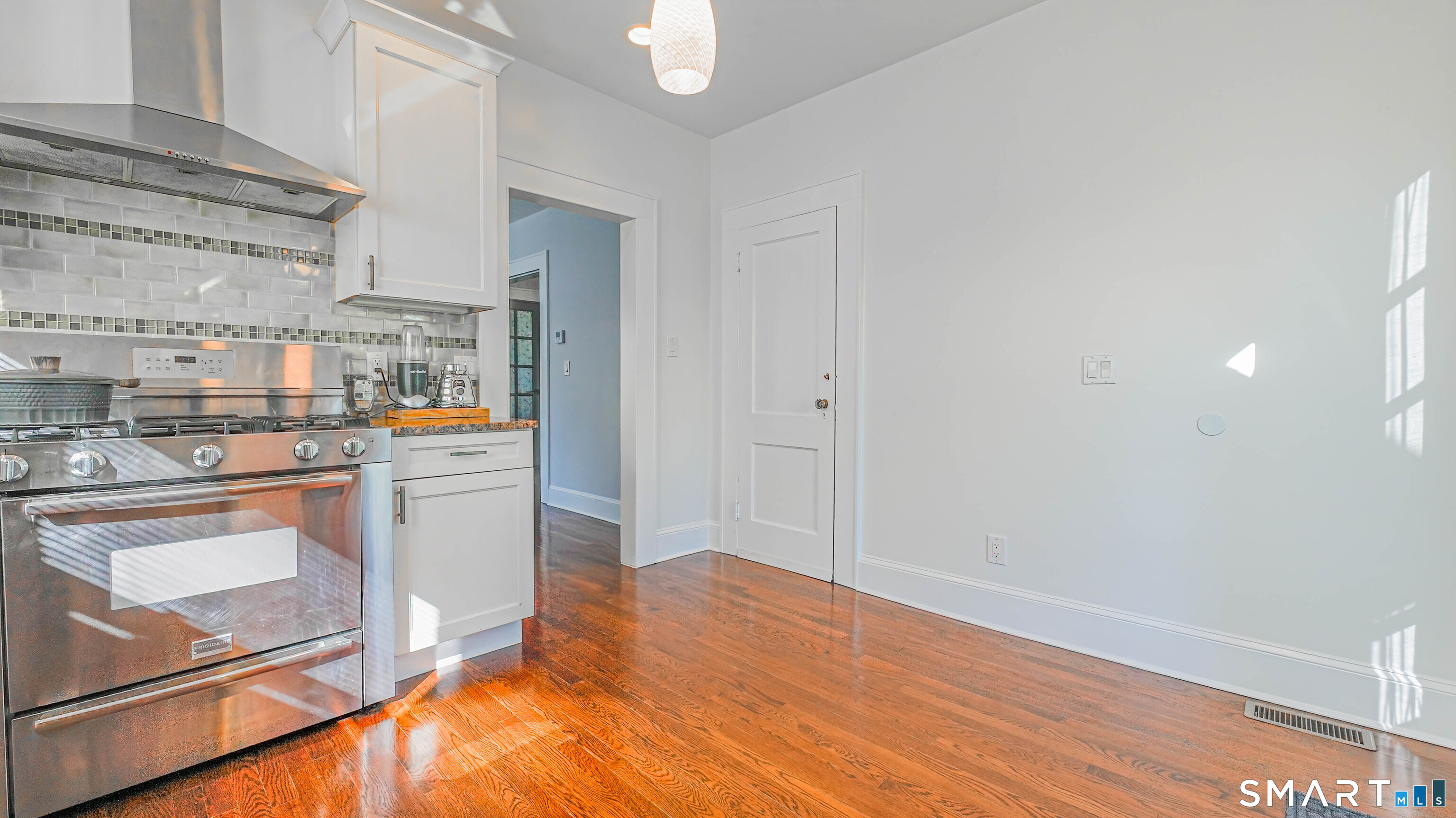 1210 Laurel Avenue Bridgeport CT 06604