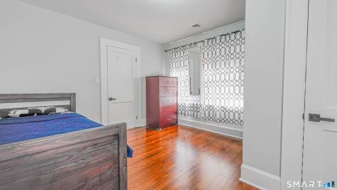 1210 Laurel Avenue Bridgeport CT 06604