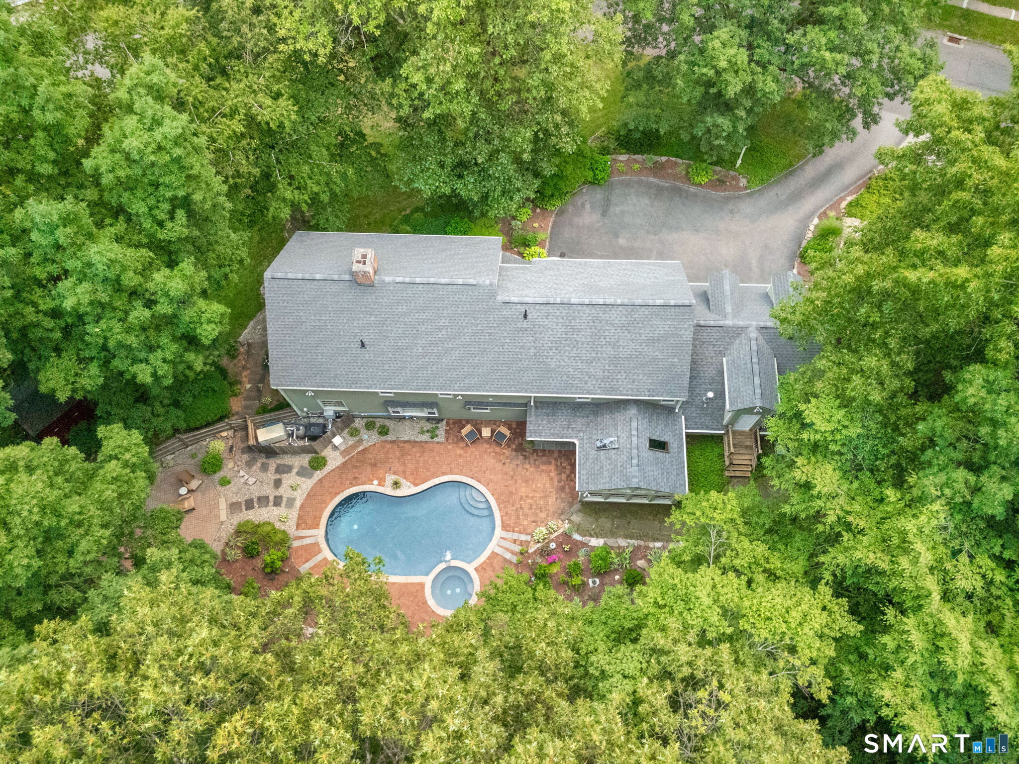 270 Farmcliff Drive Glastonbury CT 06033