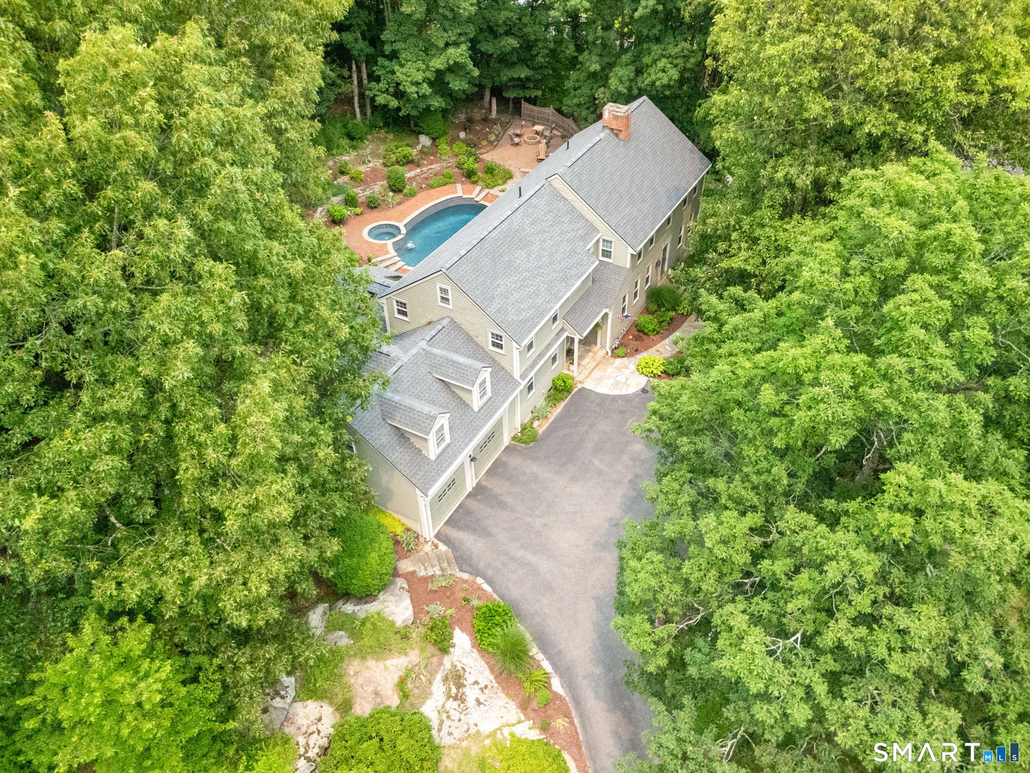 270 Farmcliff Drive Glastonbury CT 06033