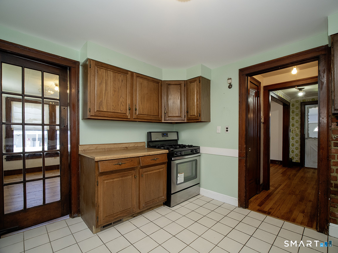 15 Homestead Avenue Hamden CT 06514