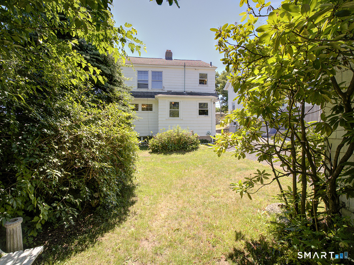 15 Homestead Avenue Hamden CT 06514