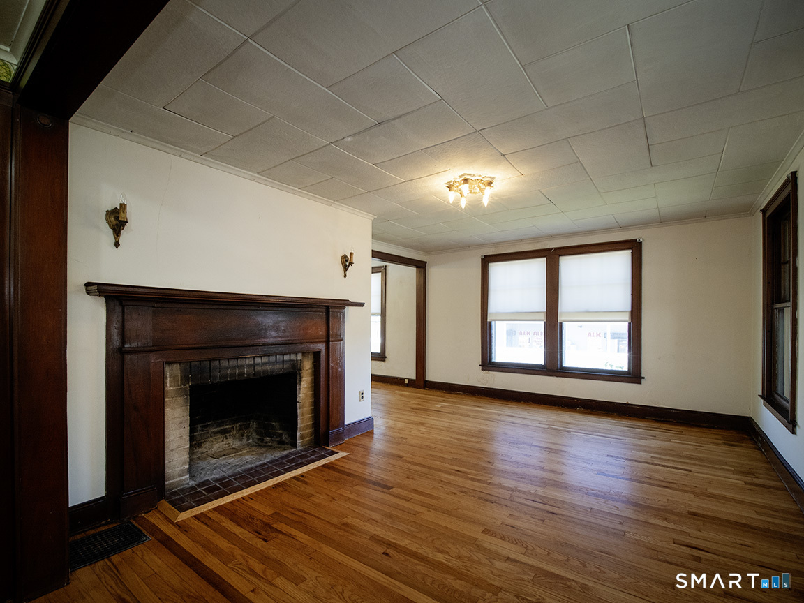 15 Homestead Avenue Hamden CT 06514