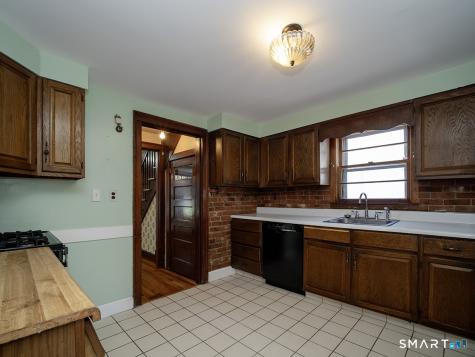 15 Homestead Avenue Hamden CT 06514