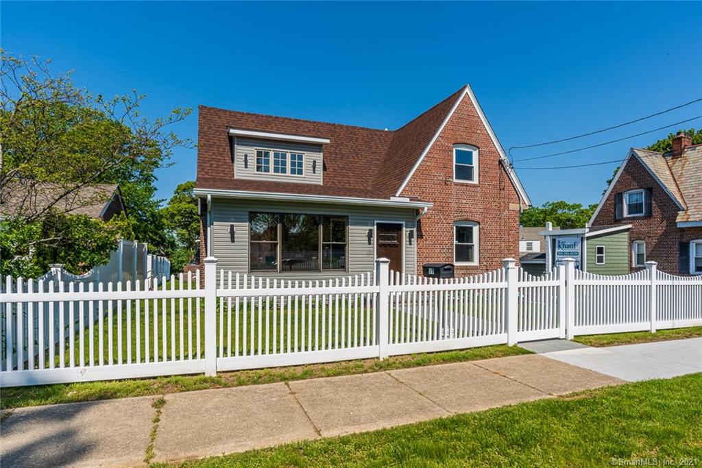 15 Hemlock Street Stratford CT 06615