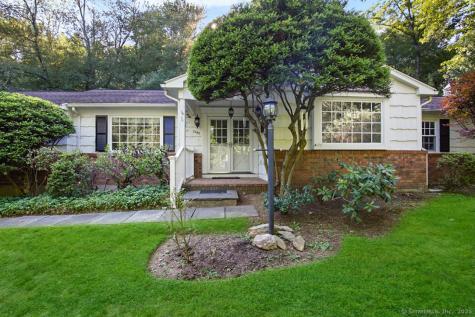 2180 Cross Highway Fairfield CT 06824