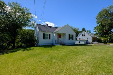 111 Christian Road Middlebury CT 06762