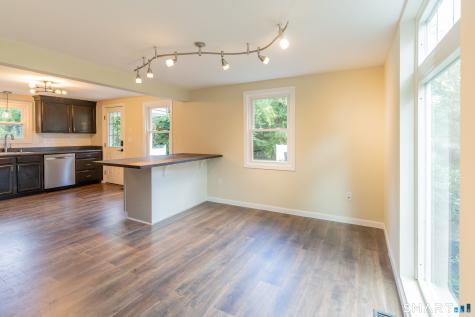 1325 Sullivan Avenue South Windsor CT 06074