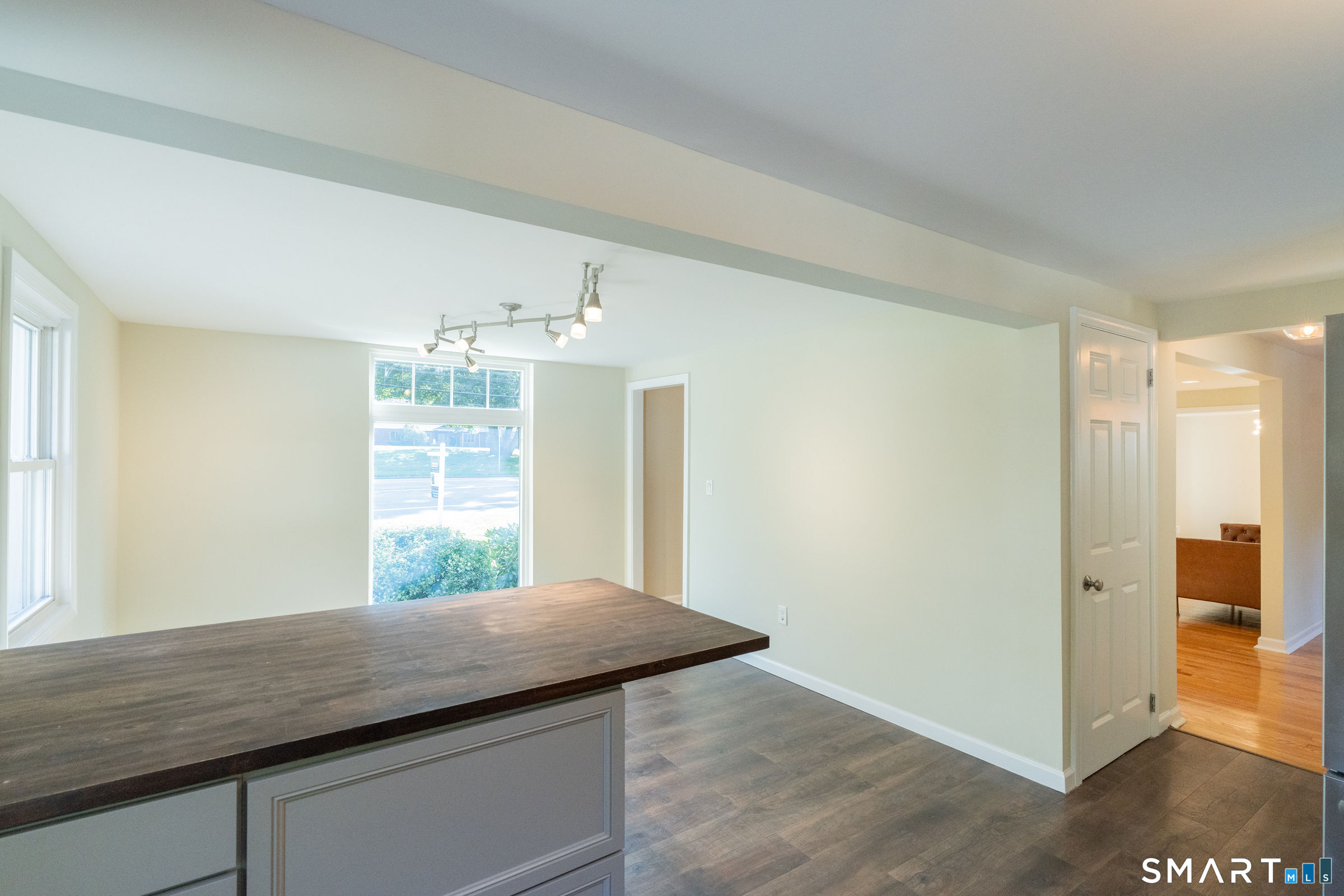 1325 Sullivan Avenue South Windsor CT 06074