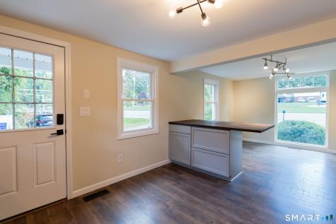 1325 Sullivan Avenue South Windsor CT 06074