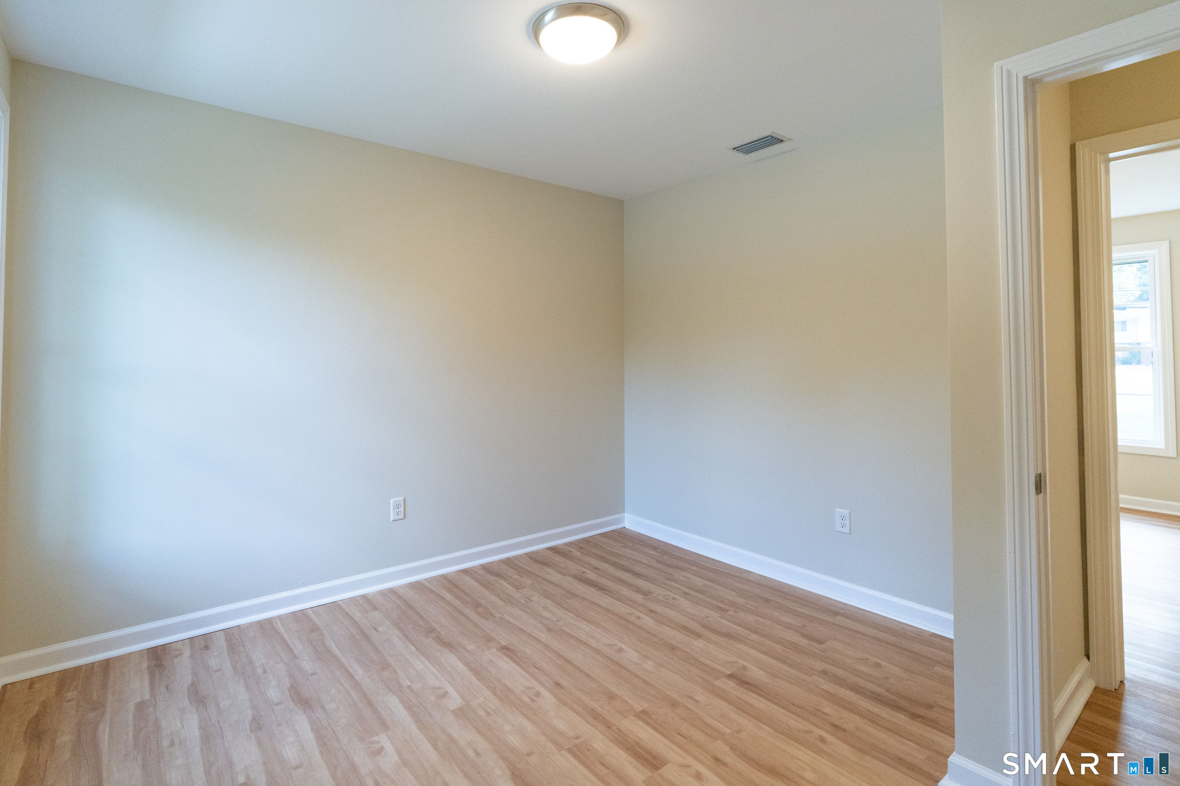 1325 Sullivan Avenue South Windsor CT 06074