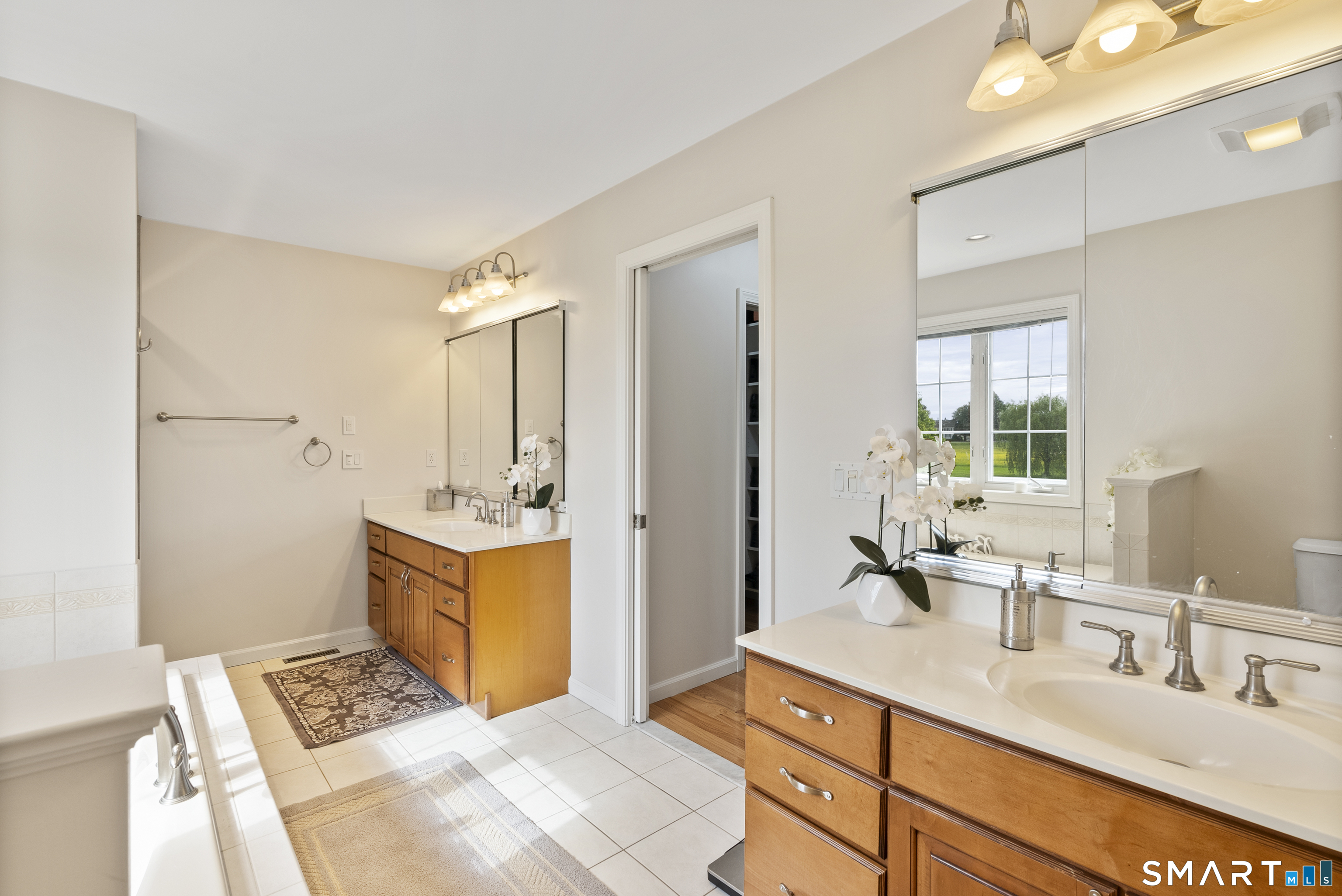 44 Farmstead Lane Suffield CT 06078