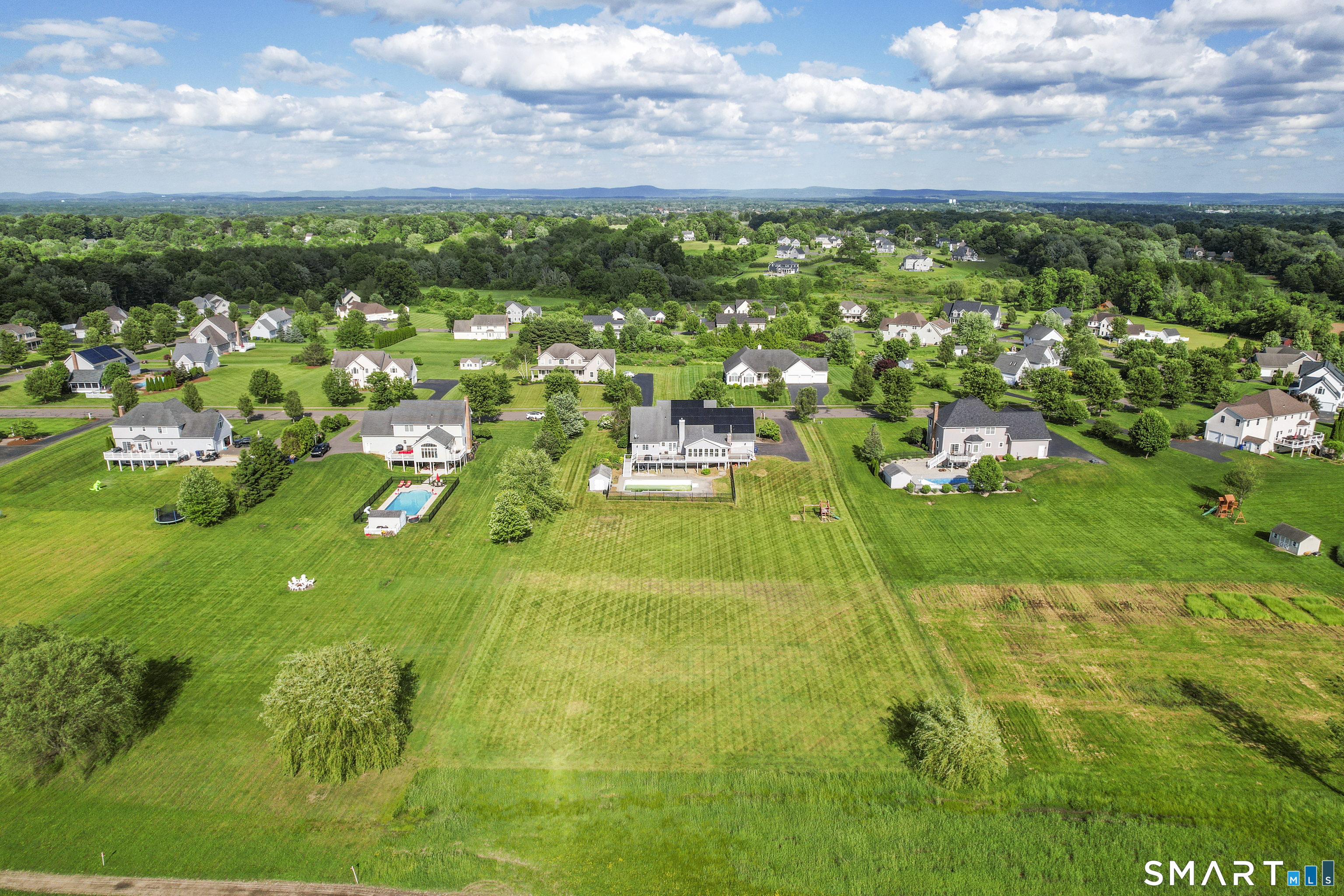 44 Farmstead Lane Suffield CT 06078