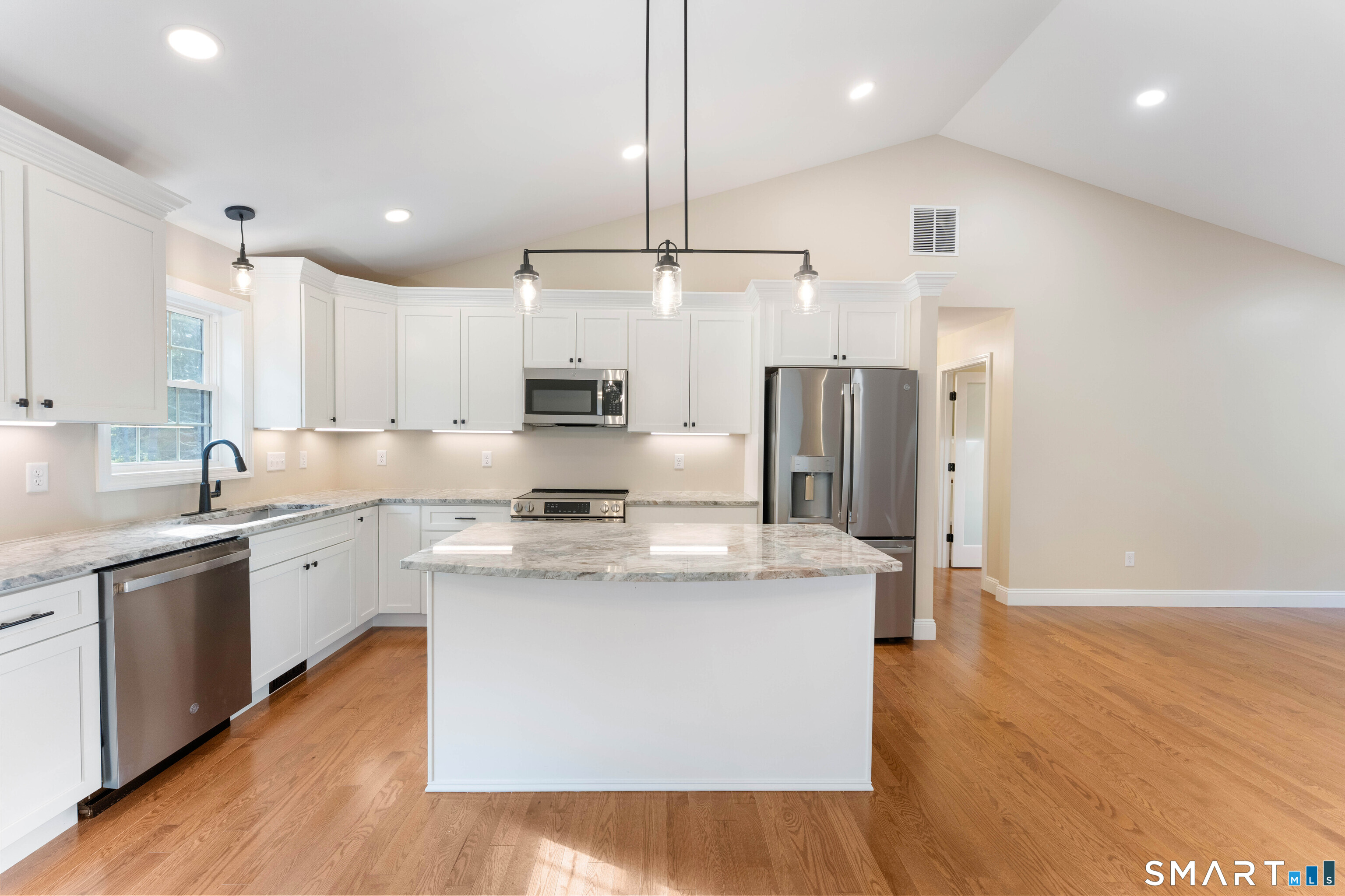 83 Grand View Terrace Brooklyn CT 06234