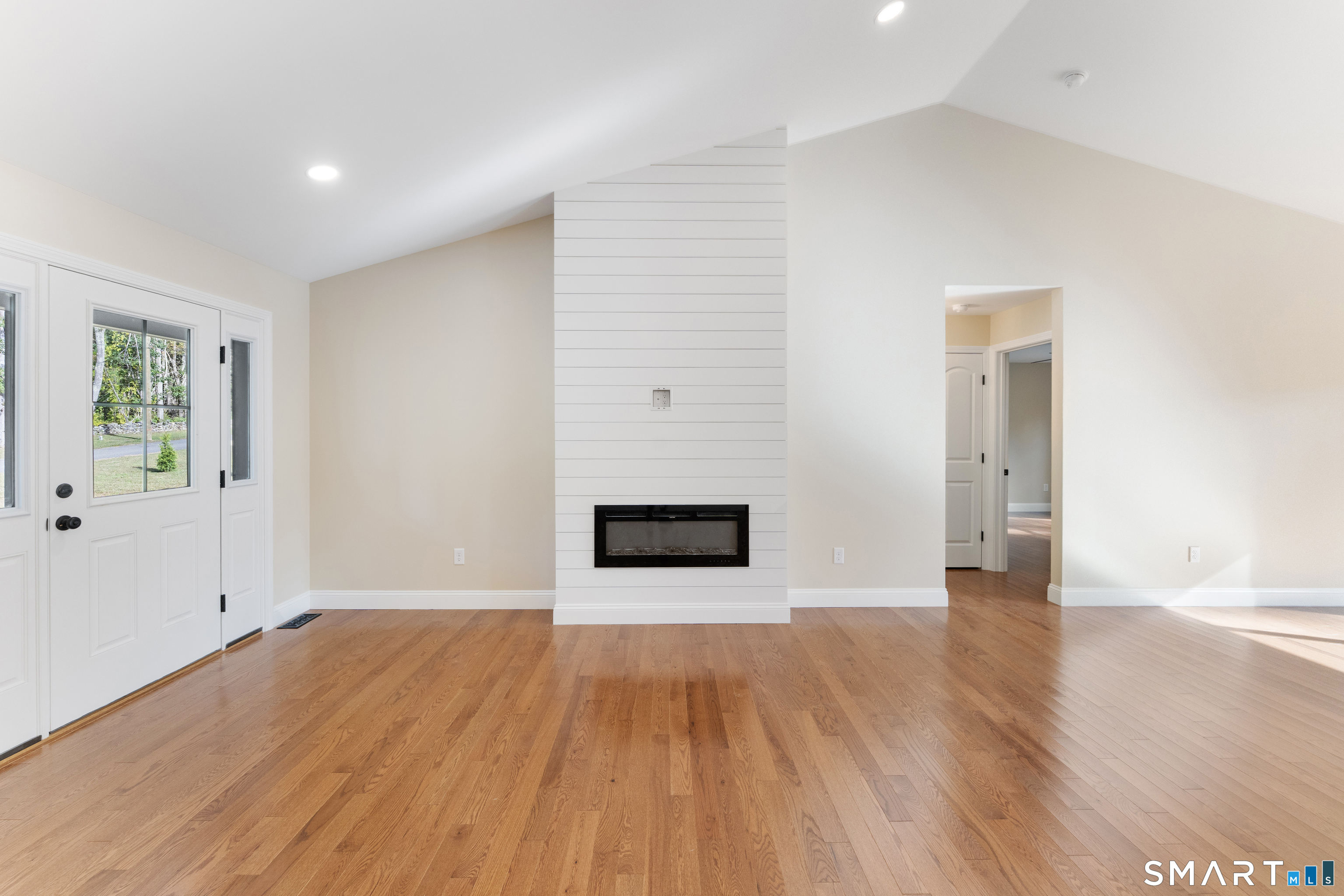 83 Grand View Terrace Brooklyn CT 06234