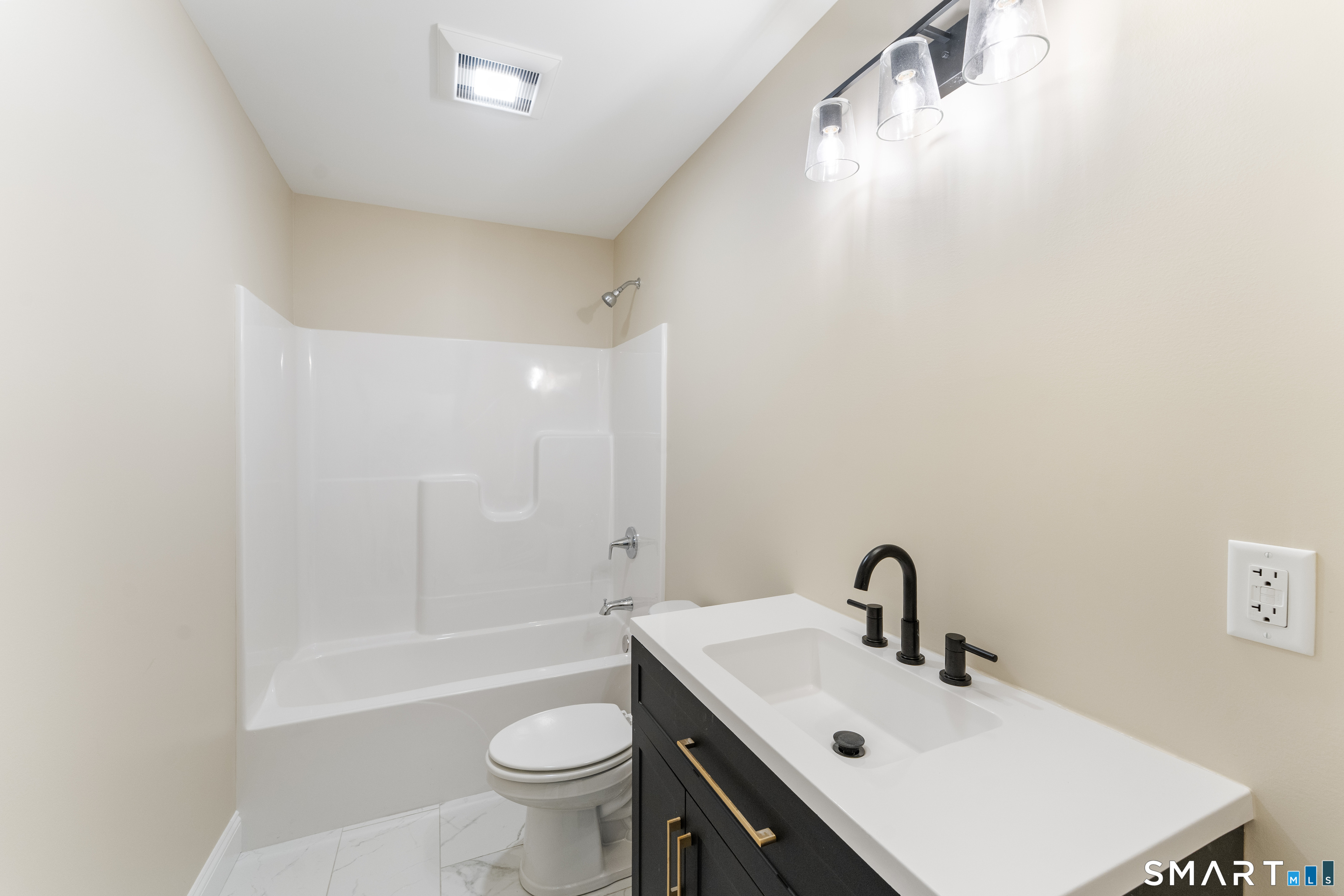 83 Grand View Terrace Brooklyn CT 06234