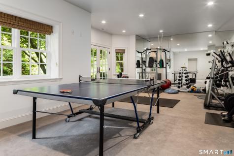 24 Arrowhead Way Darien CT 06820